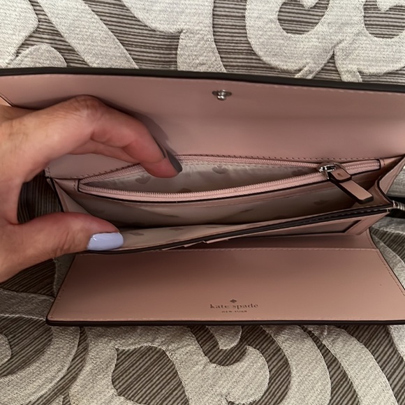 Kate spade pink leather wallet - Picture 8 of 11